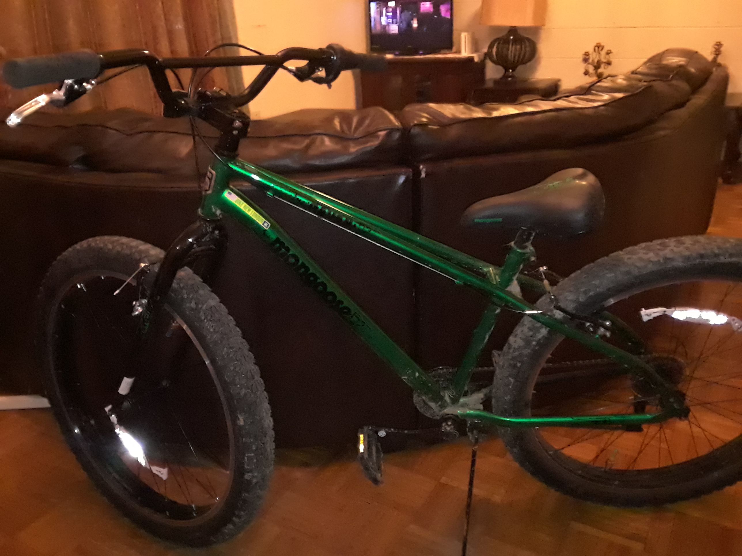 Mongoose 27 sales inch mountain bike
