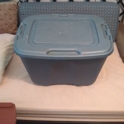 Homz Plastic Tote Storage Container.