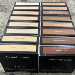 BAREMINERALS BAREPRO 24HR Skin Perfecting Talc-Free Matte Powder Foundation