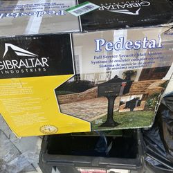 Black Pedestal Locking Post Mounted mailboxes 