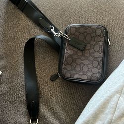 coach side bag NEW!!