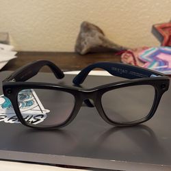 Meta Glasses 