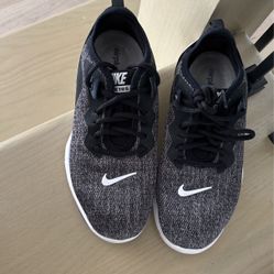 Women’s Nike Shoes 