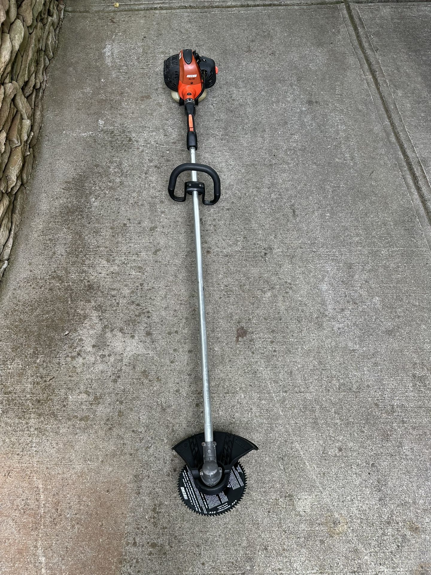 Echo Brushcutter with New Blade,runs Good