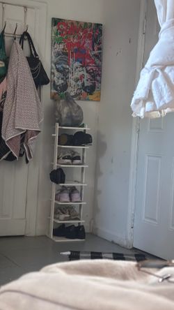 Shoe rack