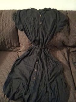 Ladies button down dress size XXL $4