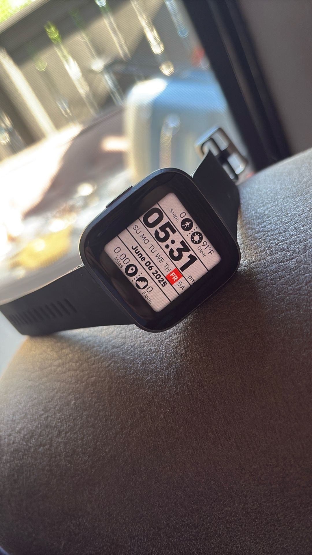 Fitbit Versa 2