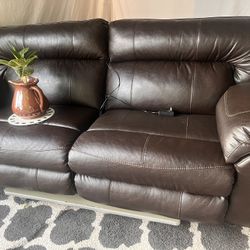 Dual Power Recliner 