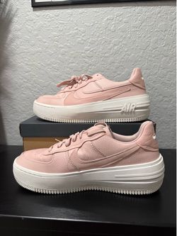 Women’s Nike Air Force 1