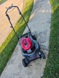 Honda HRN216VYAD Working Very Well Trabajando Super Bien