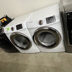 SAMSUNG WASHER AND GAS DRYER