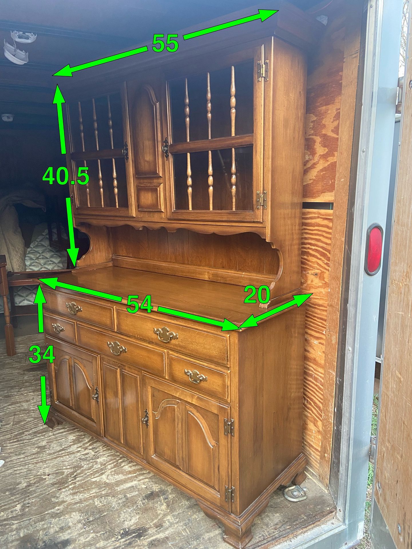 Kling China Cabinet