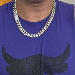 14K White Gold  Cuban Link Chain 