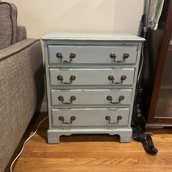Solid Wood Bedside Table With Drawer