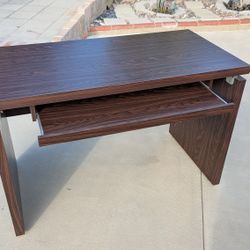 Simple Computer Desk, 47 L X 24 W X 31 H inch Vintage Office Desk Computer Table, Study Writing Study Desk Workstation for Home Office $75