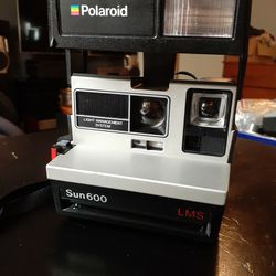Polaroid Vintage Camera Polaroid Sun 600 