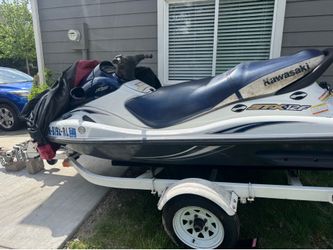 Jet ski