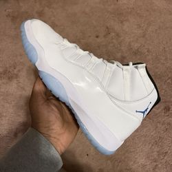 Jordan 11 Legend blue size 11