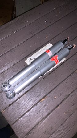 KYB struts