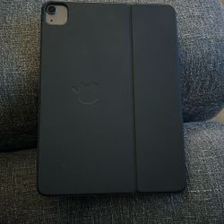 iPad Air 5th Generation (New/Used) 