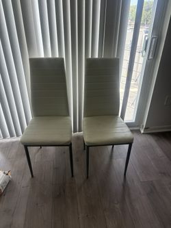 Lot Of 2 Chairs And Drier