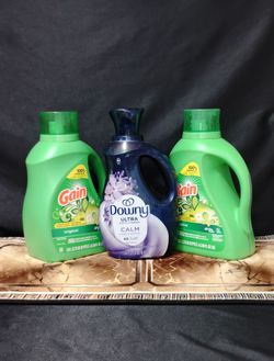 Gain Laundry Detergent and Downy Fabric Softener Bundle