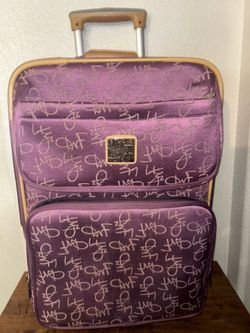 Diane Von Furstenberg Signature 25” Expandable Upright Suitcase