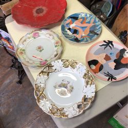 Vintage Display Plates 5 For 10$