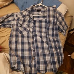 Bullhead button on blue