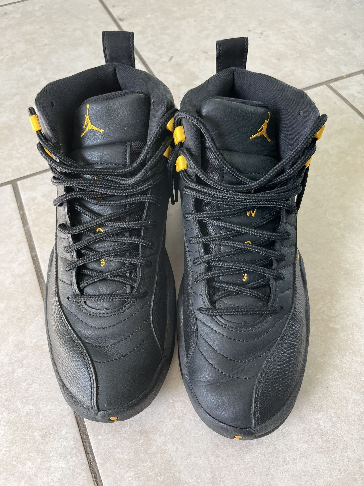 Air Jordan 13 Taxi