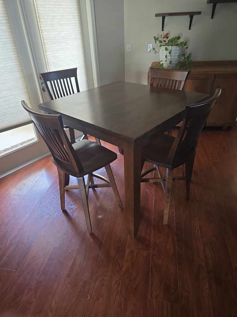 High Top Wooden Table And Chairs
