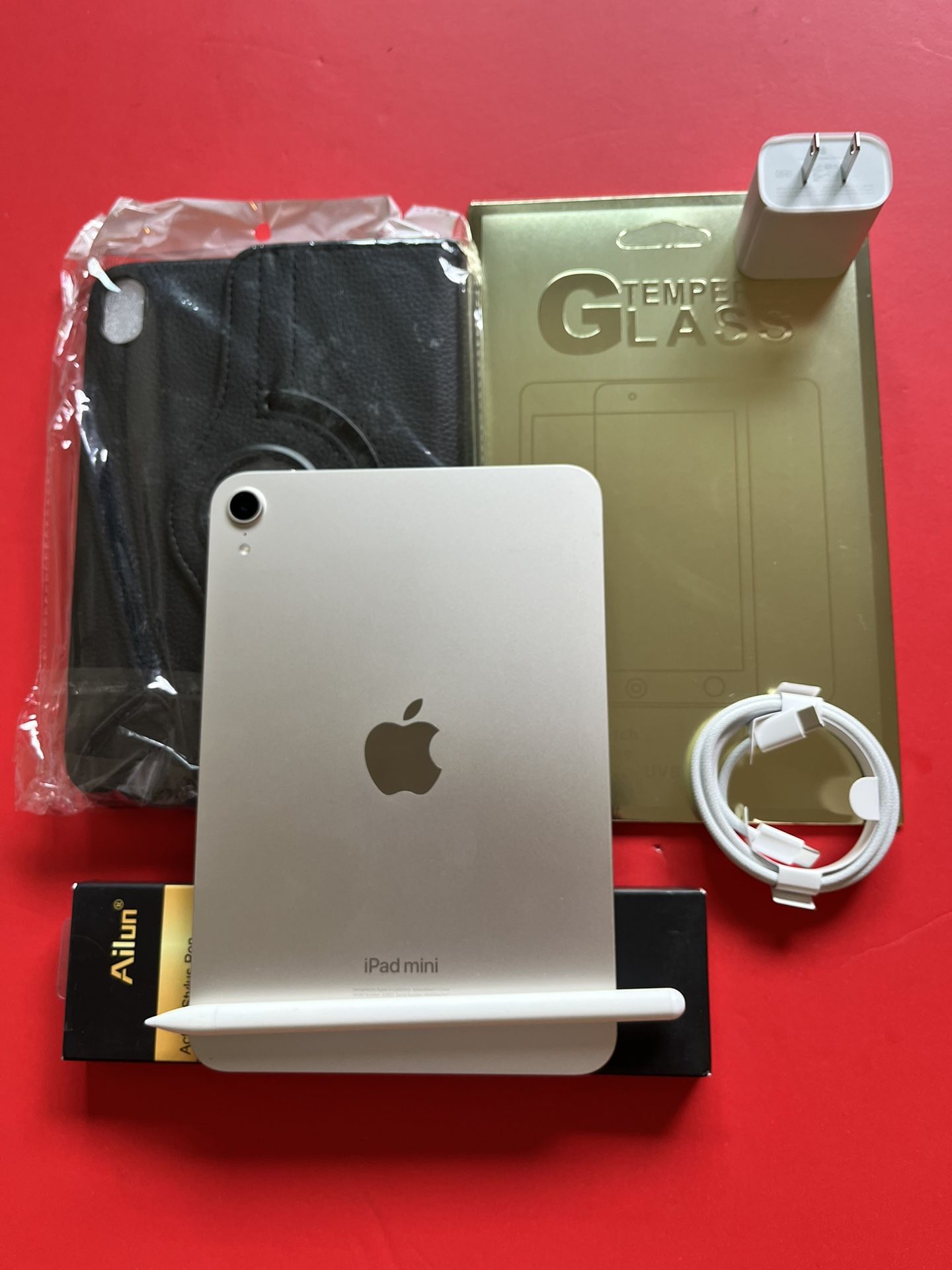 Apple ipad Mini 7th Generation ( Newest / A17 pro) 128GB with pen, case and accessories