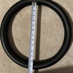 Steering wheel cover