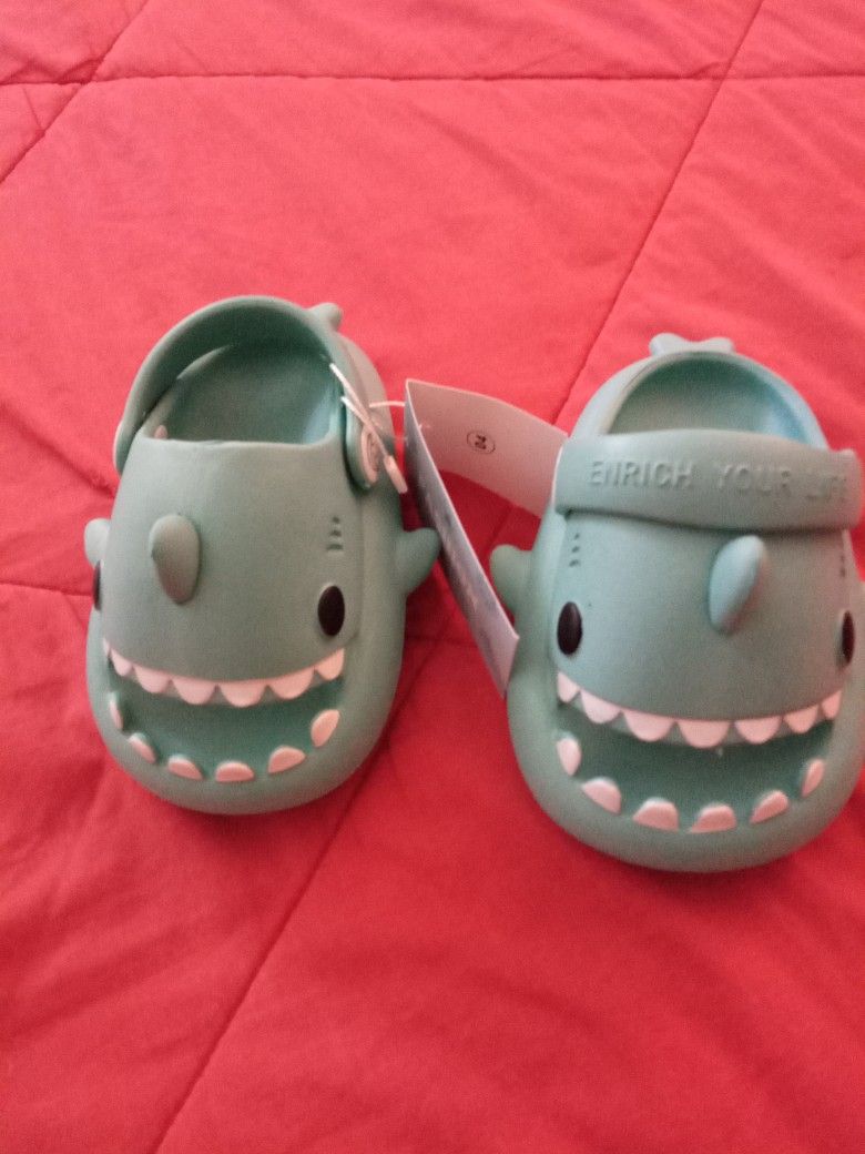Boy Or Girls Shark Shoes