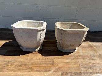 Vintage Pair of Architectural Concrete Garden Planters
