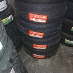 275/55R20  117H XL  FULLRUN