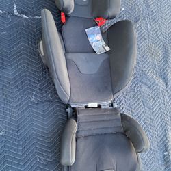 Nuna AACE Booster Seat Convertible