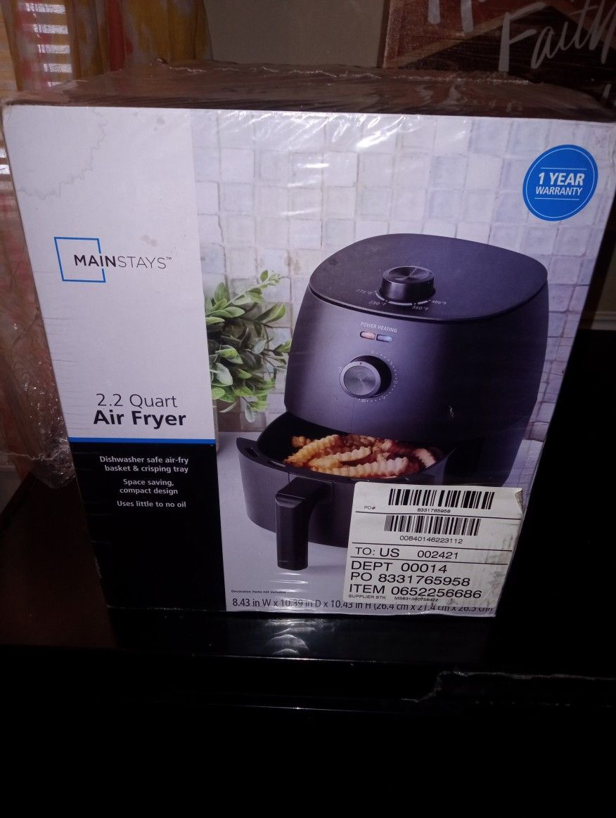 2.2 Quart Air Fryer‼️