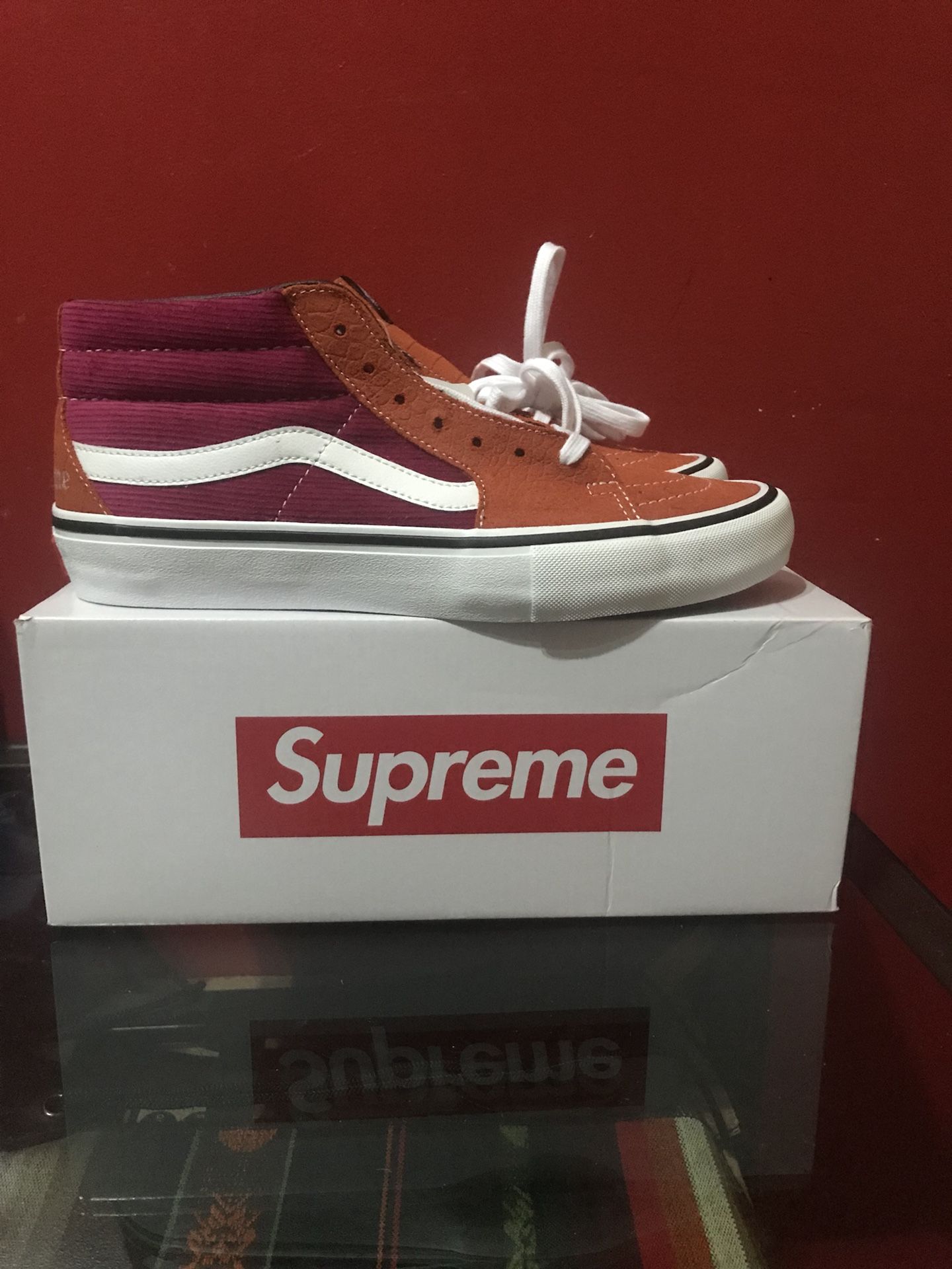 Supreme/Vans crocodile corduroy sk8-Mid size 9