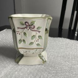 Yankee Candle Glass Tart Warmer Holiday Christmas Holly & Berries