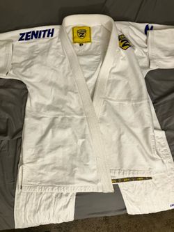 Brand NEW!! Zenith Jujitsu Adult Gi