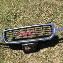 Grill for GMC Sierra 1(contact info removed) It's in perfect condition