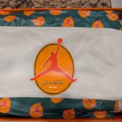 Solefly x Jordan 3 - In Hand