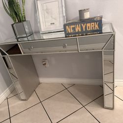 Console mirror Table 