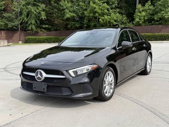 2019 Mercedes-Benz A 220