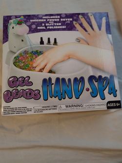 Gel beads kids nail spa