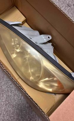 2002-2004 Toyota Camry Headlights OEM
