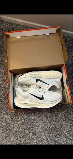 Nike Running: Men Size 8 & Women Size 9.5