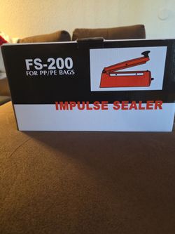 Plastic sealer