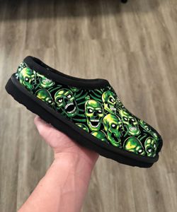 Bravest Green Skull Slides